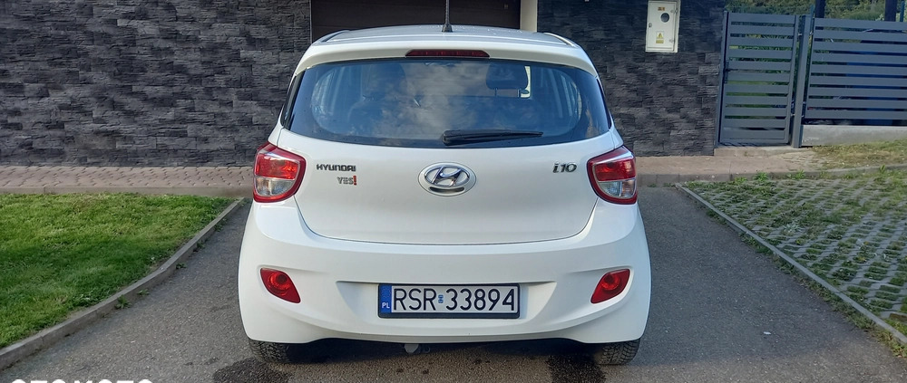 Hyundai i10 cena 29450 przebieg: 120000, rok produkcji 2015 z Strzyżów małe 436